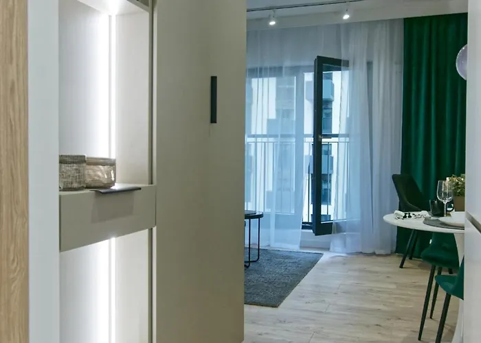 Oasis - Center - Free Parking - Self Check-in Apartmán