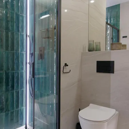 Διαμέρισμα Oasis - Center - Free Parking - Self Check-in *